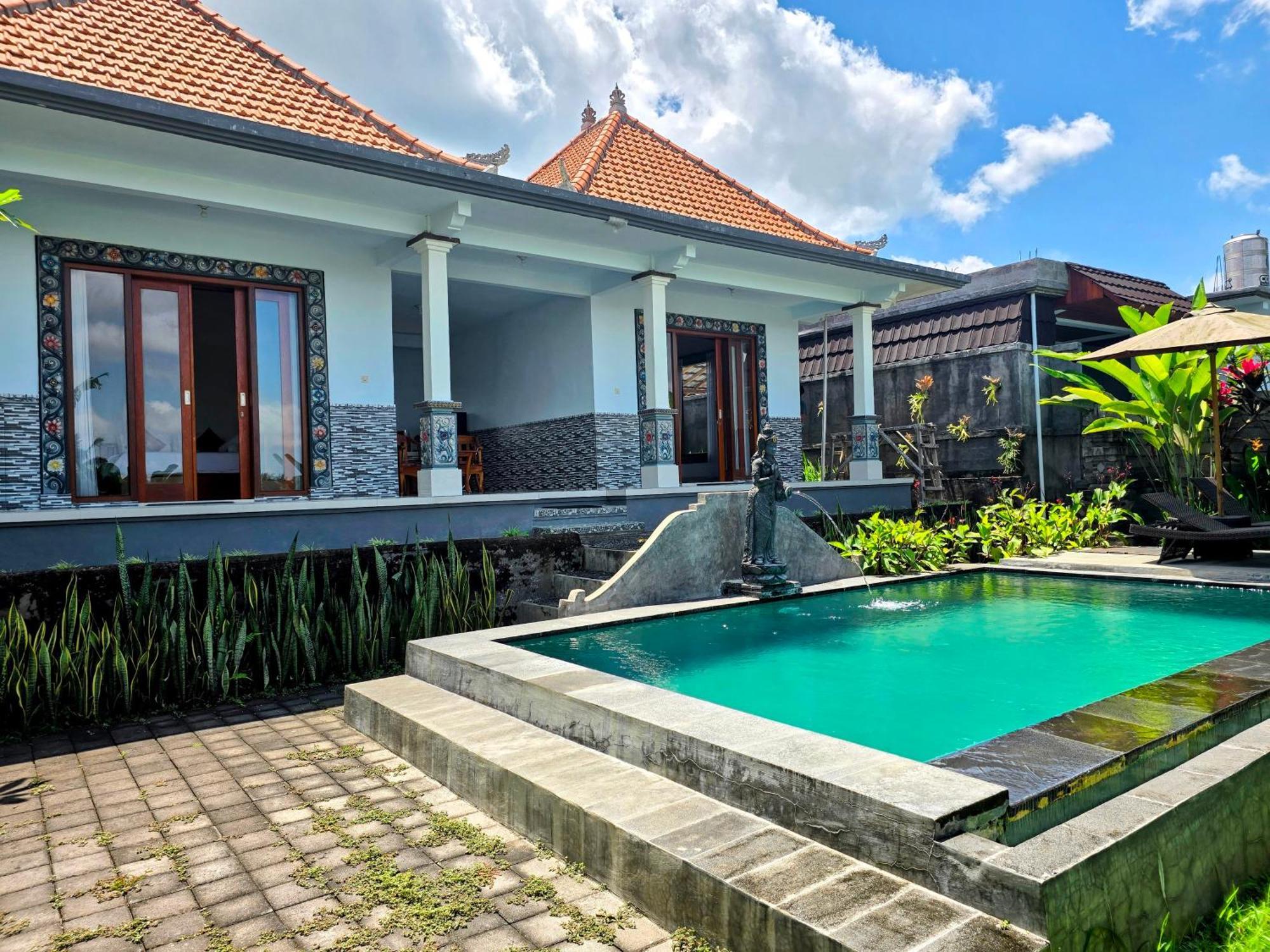 Suija * Ubud